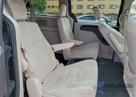 2015 Dodge Grand Caravan Sxt from USA, damaged, VIN 2C4RDGCG7FR535936